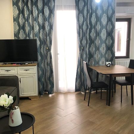The Best Apartment Кутаиси Екстериор снимка